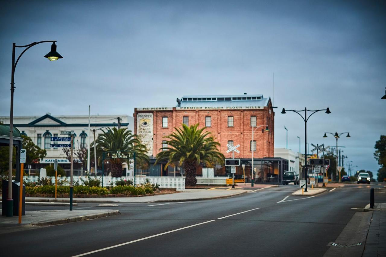 The Premier Mill Hotel Katanning Экстерьер фото